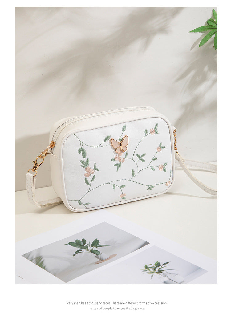 2024 New Embroidered Shoulder Bag Women's Bag Summer Fresh and Cute Flower Crossbody Bag Butterfly Decorative Camera Bag