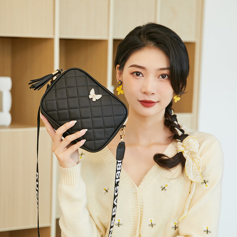 bag 2022ladies bag fashion bag wholesale leisurely simple diamond embroidered camera bag a generation of hair