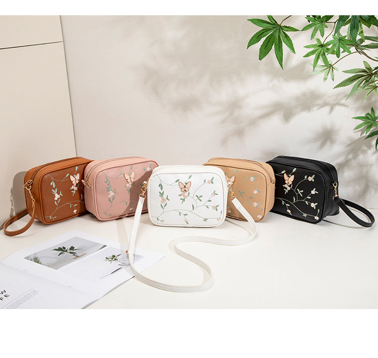 2024 New Embroidered Shoulder Bag Women's Bag Summer Fresh and Cute Flower Crossbody Bag Butterfly Decorative Camera Bag