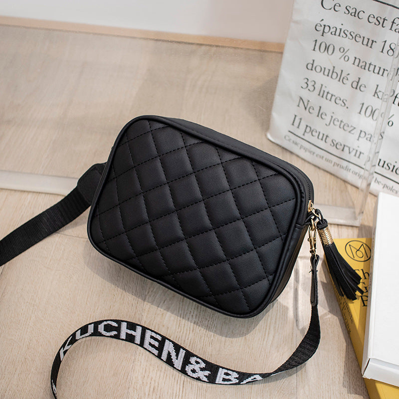 bag 2022ladies bag fashion bag wholesale leisurely simple diamond embroidered camera bag a generation of hair