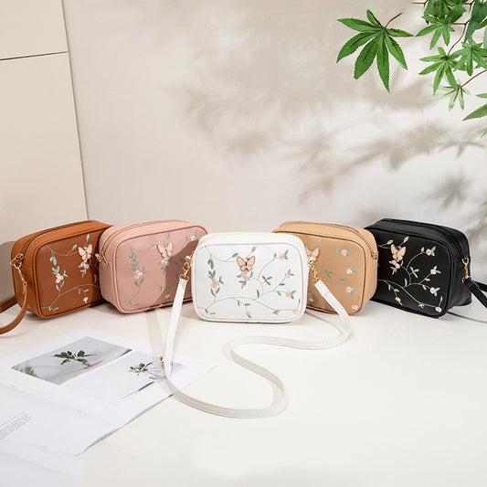 2024 New Embroidered Shoulder Bag Women's Bag Summer Fresh and Cute Flower Crossbody Bag Butterfly Decorative Camera Bag